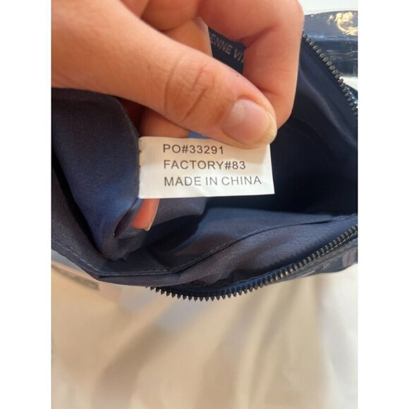 ADRIENNE VITTADINI Front Row Floral Collection Navy Floral Crossbody Bag - Picture 4 of 13